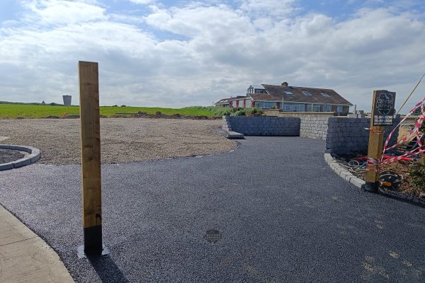 Tarmacadam installation in Clara
