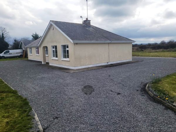Gravel Driveway Installers Cloghan