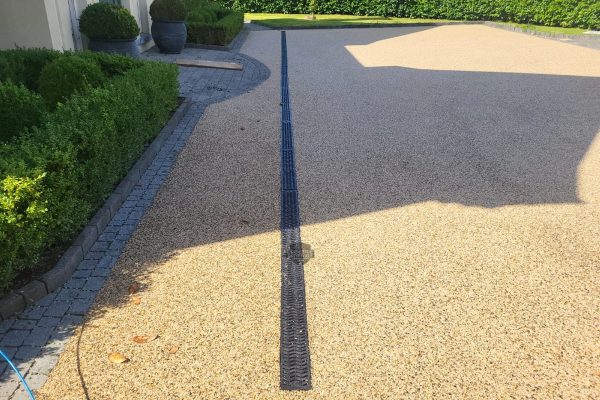 Resin Driveway Installers Pullough